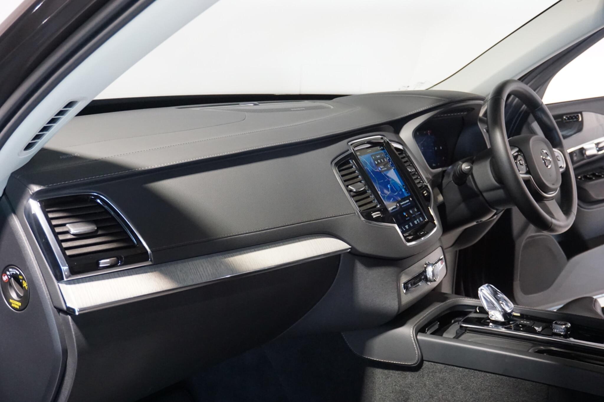 Volvo XC90 2.0 B5 MHEV Plus Edition SUV 5dr Petrol Hybrid Auto 4WD Euro 6 (s/s) (250 ps)